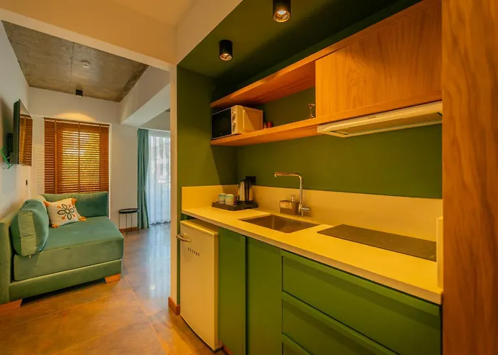 Otel Nakas