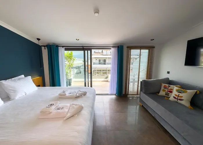 Otel Nakas