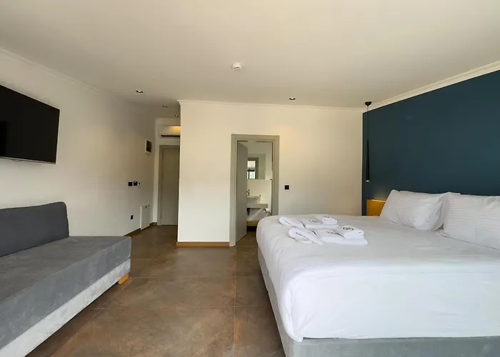 Otel Nakas